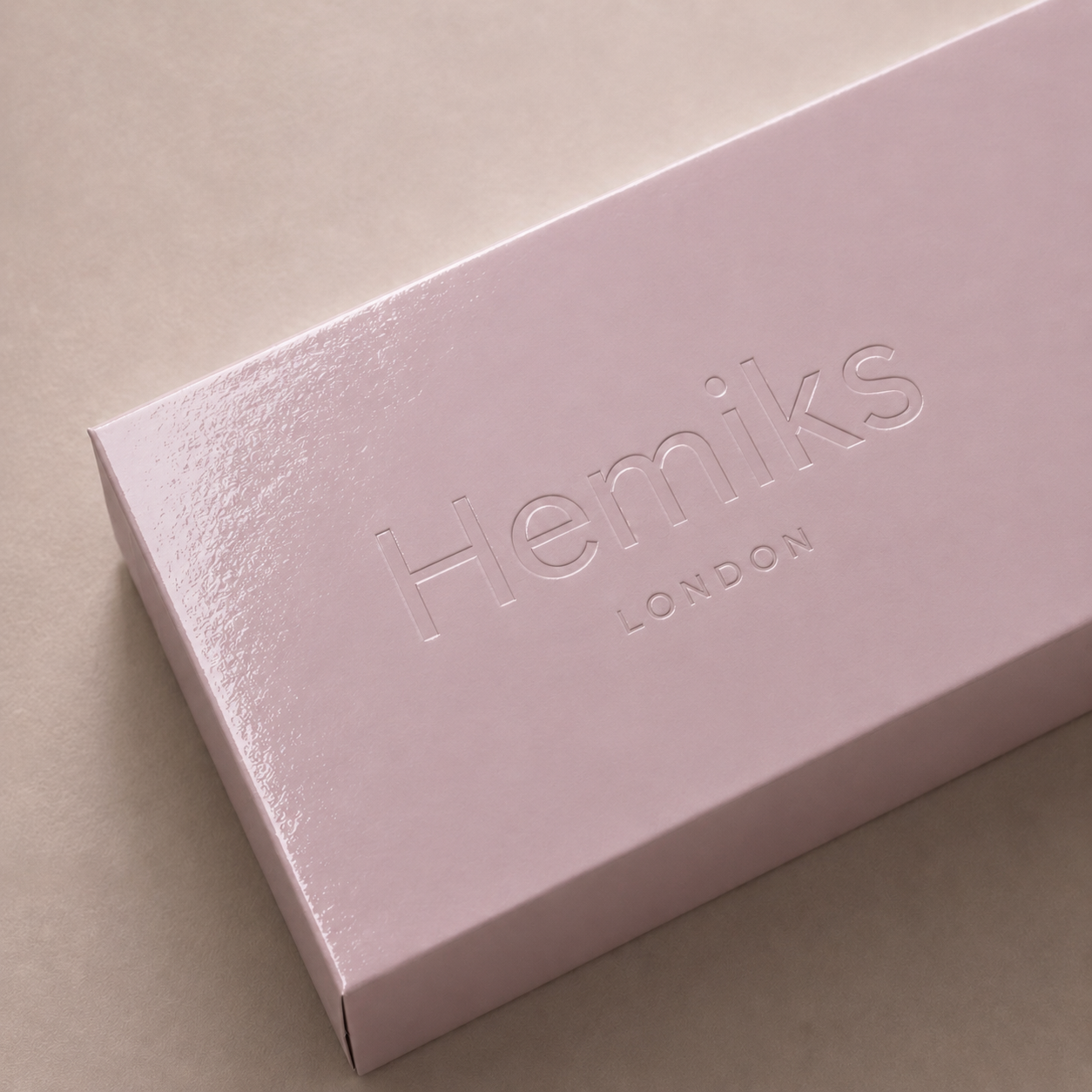 Hemiks editorial hair image