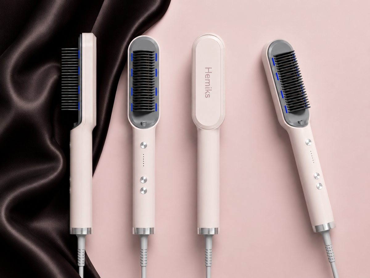 Hemiks Ionic Brush smoothing hair